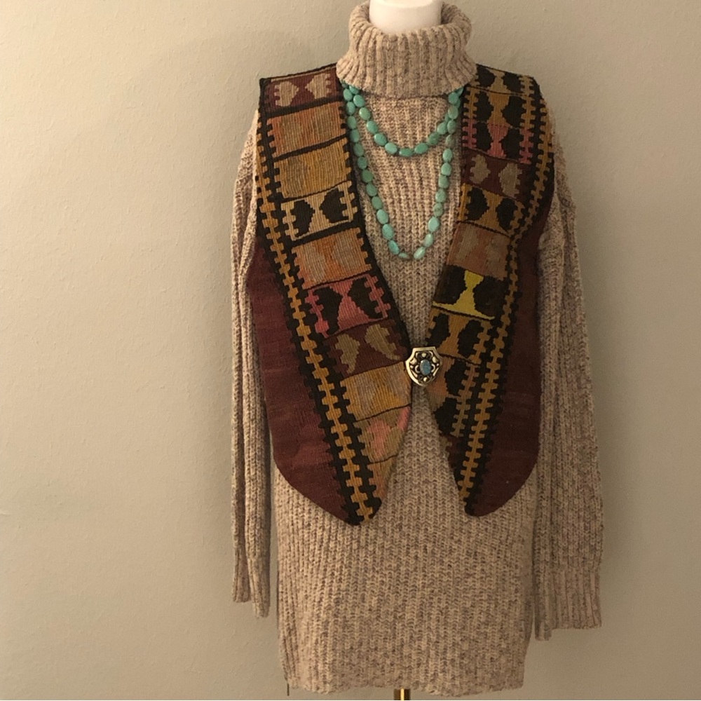 COPY - Vintage Western vest w/turq&silver